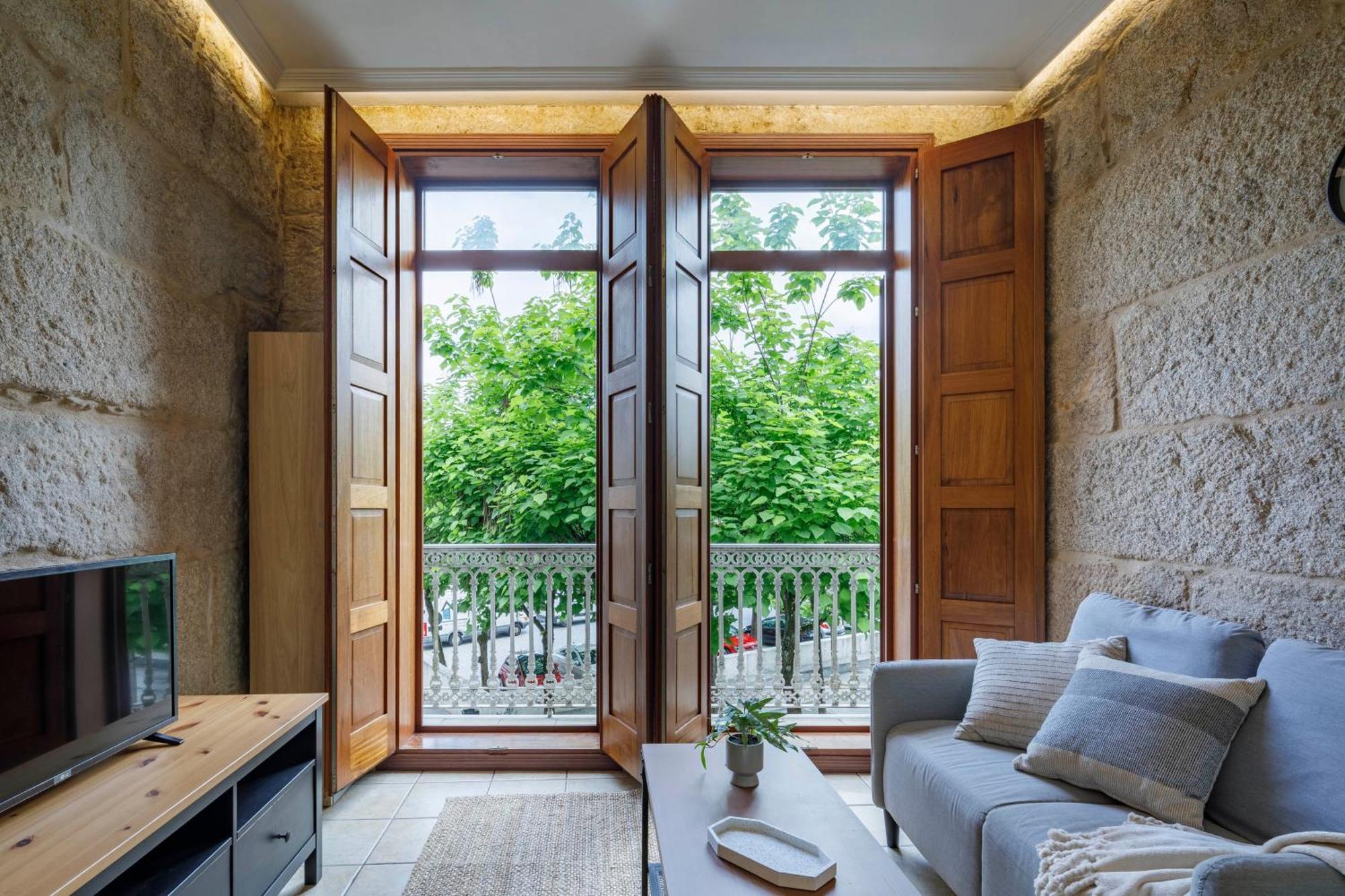 Con Encanto En El Casco Antiguo By Cabana Rentals วิโก ภายนอก รูปภาพ