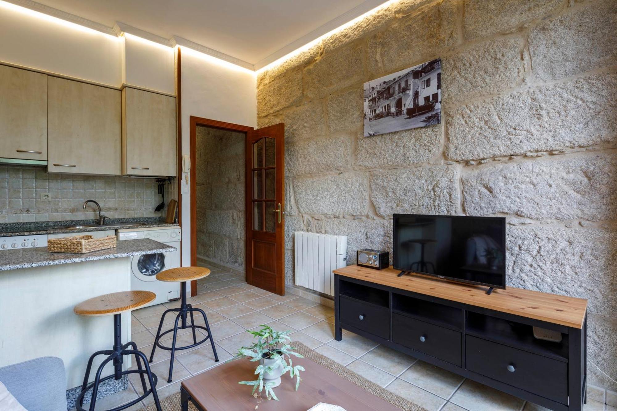 Con Encanto En El Casco Antiguo By Cabana Rentals วิโก ภายนอก รูปภาพ